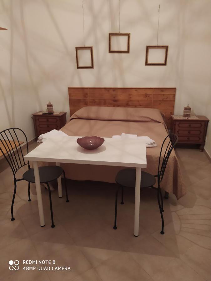 Bed & Breakfast Acquaviva Di Vullo Vincenzo Acquaviva Platani Luaran gambar