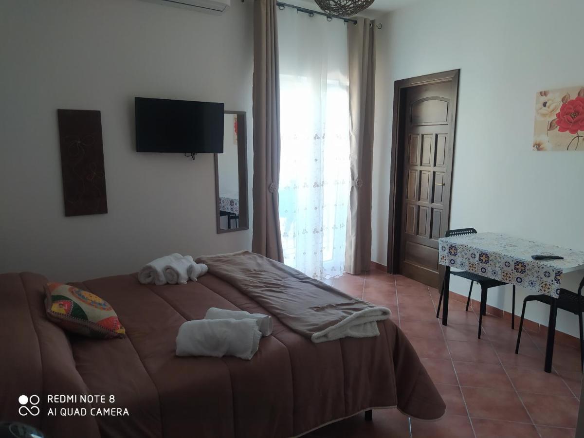 Bed & Breakfast Acquaviva Di Vullo Vincenzo Acquaviva Platani Luaran gambar