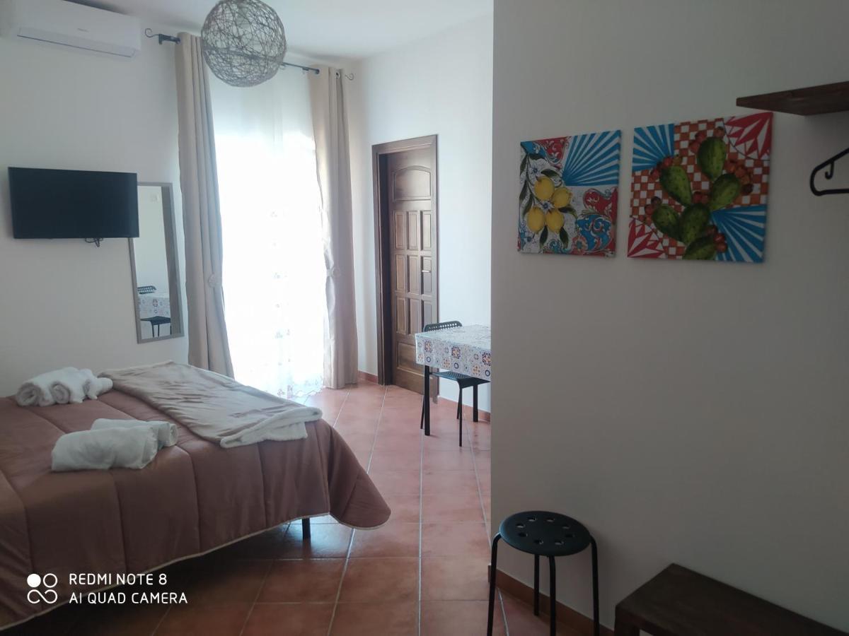 Bed & Breakfast Acquaviva Di Vullo Vincenzo Acquaviva Platani Luaran gambar