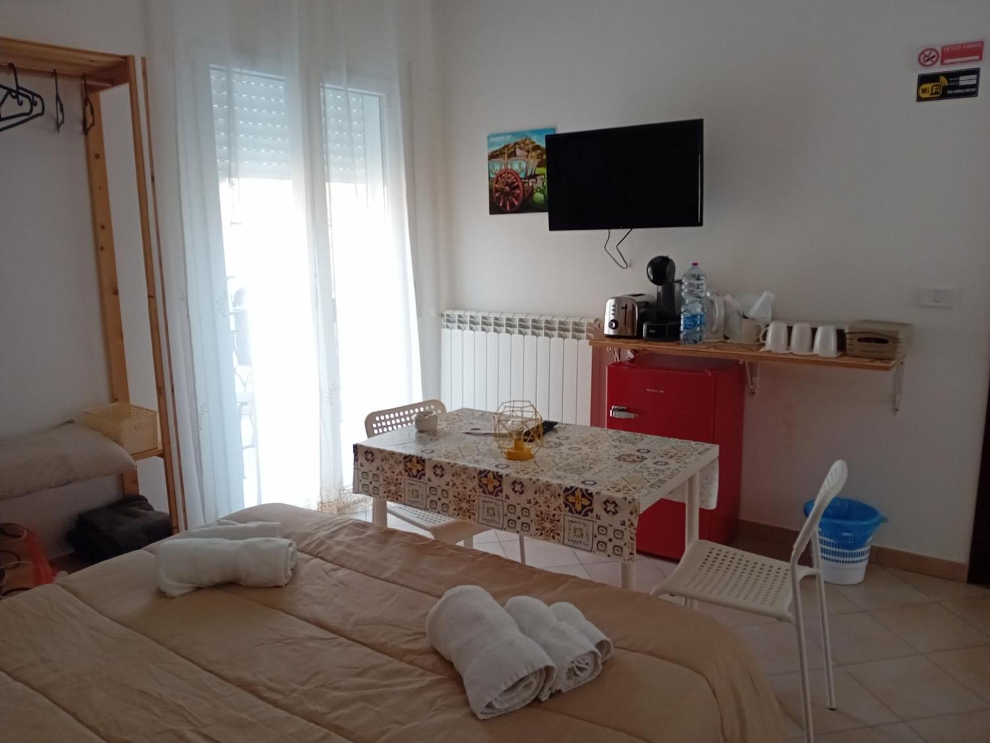 Bed & Breakfast Acquaviva Di Vullo Vincenzo Acquaviva Platani Luaran gambar