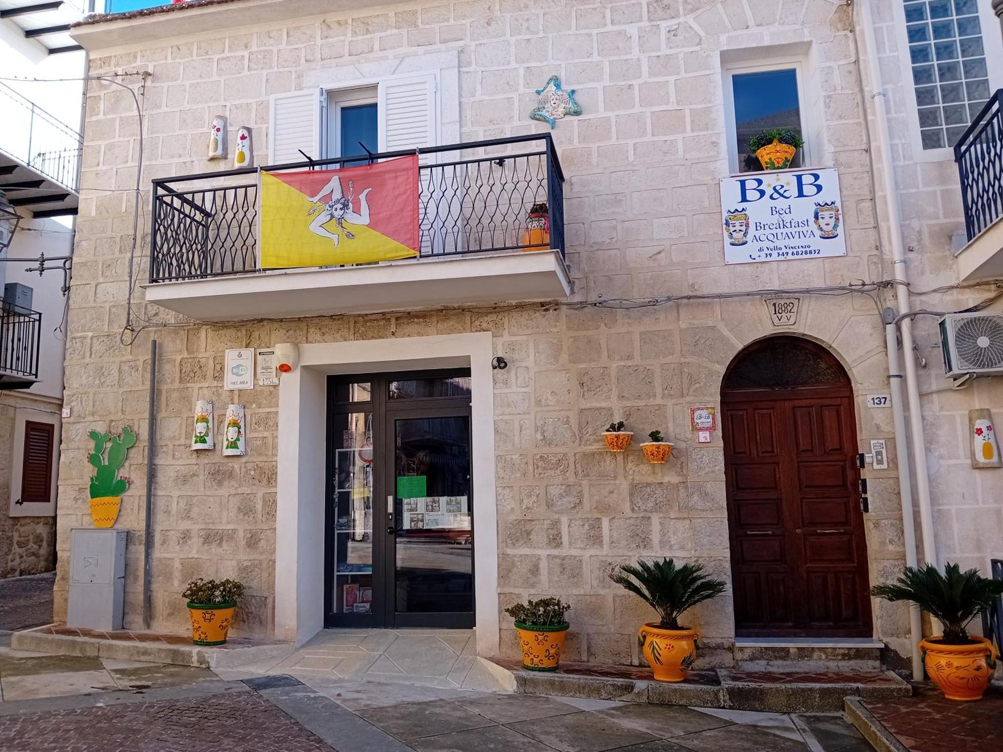Bed & Breakfast Acquaviva Di Vullo Vincenzo Acquaviva Platani Luaran gambar